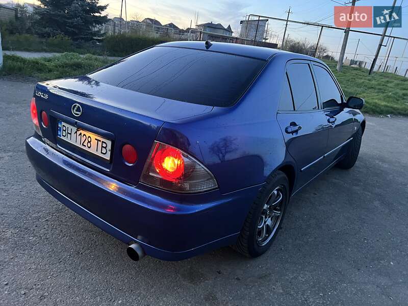 Седан Lexus IS 2001 в Одессе фото 12 Седан Lexus IS 2001 в Одессе