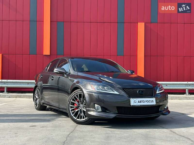 Lexus IS 2010
