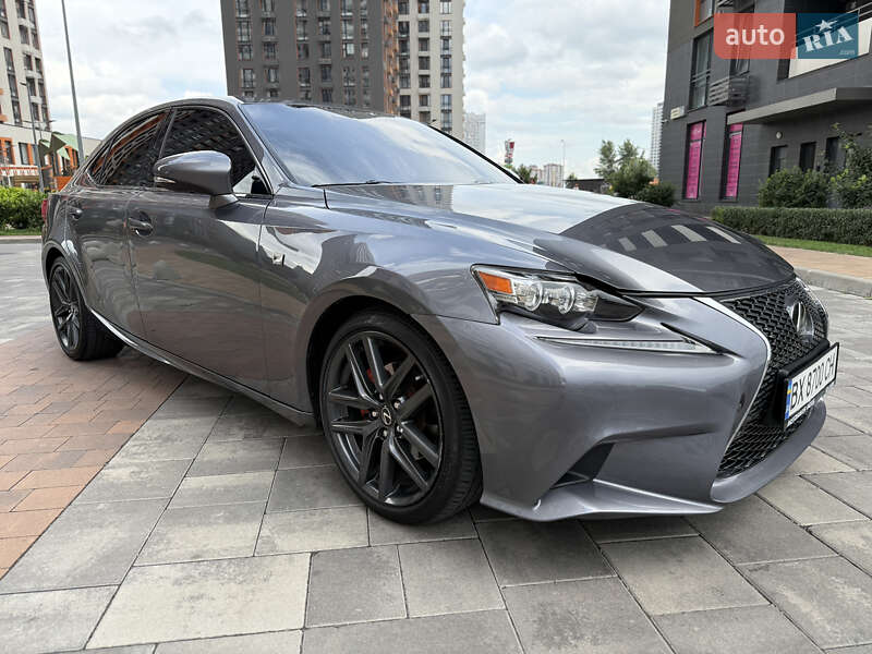Седан Lexus IS 2013 в Киеве