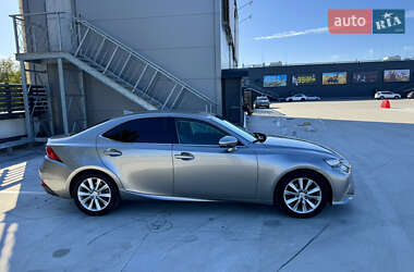 Седан Lexus IS 2014 в Киеве