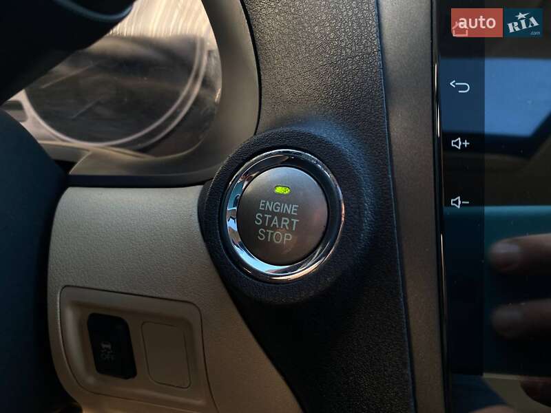 Седан Lexus IS 2007 в Днепре