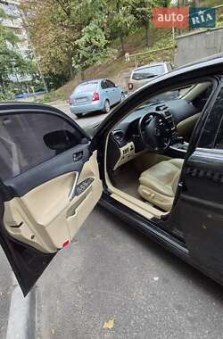 Седан Lexus IS 2006 в 