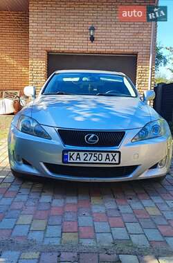 Седан Lexus IS 2008 в Киеве