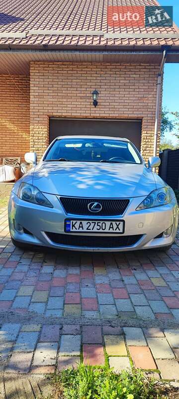 Lexus IS 2008