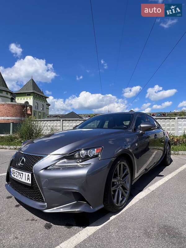 Седан Lexus IS 2015 в Вінниці фото 5 Седан Lexus IS 2015 в Вінниці