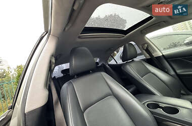 Седан Lexus IS 2014 в 