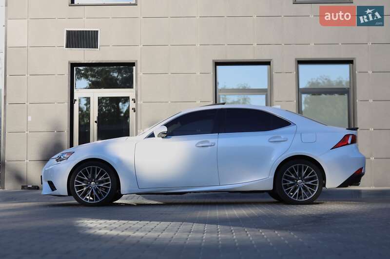 Седан Lexus IS 2013 в Киеве