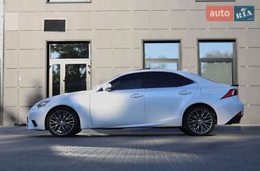 Седан Lexus IS 2013 в 