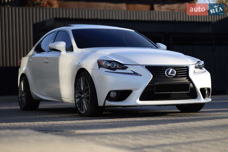 Седан Lexus IS 2013 в Киеве