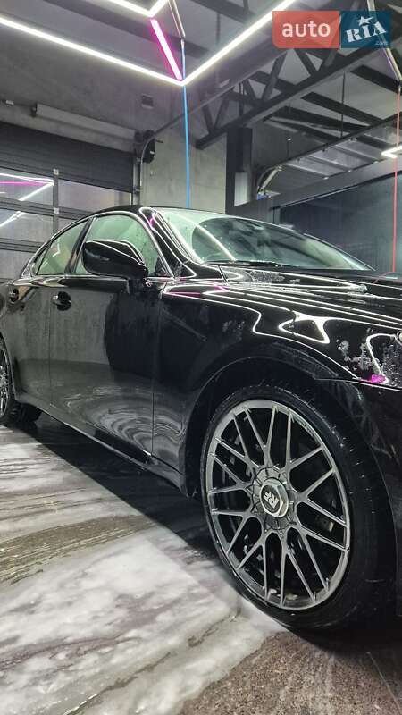 Седан Lexus IS 2007 в Черкасах
