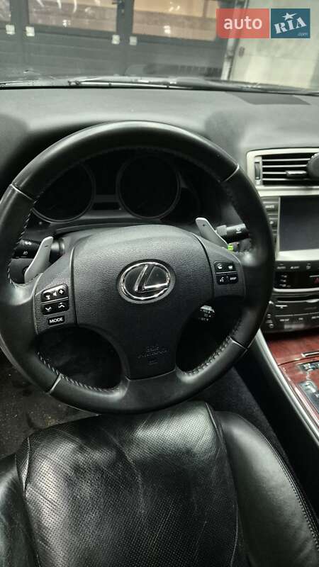 Седан Lexus IS 2007 в Черкасах