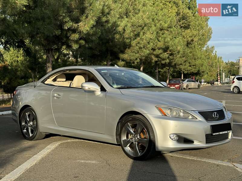 Кабриолет Lexus IS 2010 в Одессе