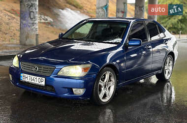 Седан Lexus IS 1999 в Одесі