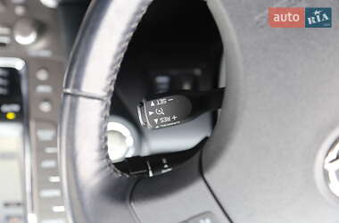 Седан Lexus IS 2010 в 