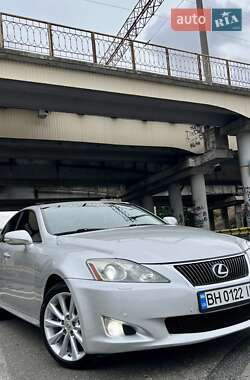 Седан Lexus IS 2010 в 