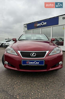 Кабриолет Lexus IS 2011 в 