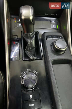 Седан Lexus IS 2014 в 