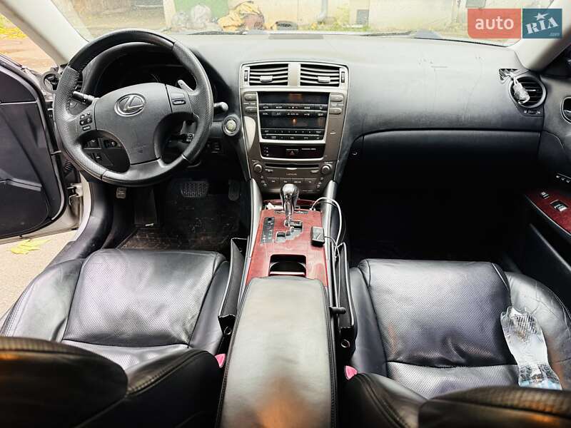 Седан Lexus IS 2007 в Киеве фото 13 Седан Lexus IS 2007 в Киеве