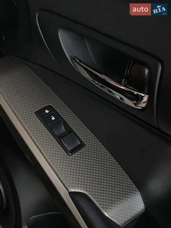 Седан Lexus IS 2015 в Богодухіву фото 24 Седан Lexus IS 2015 в Богодухіву