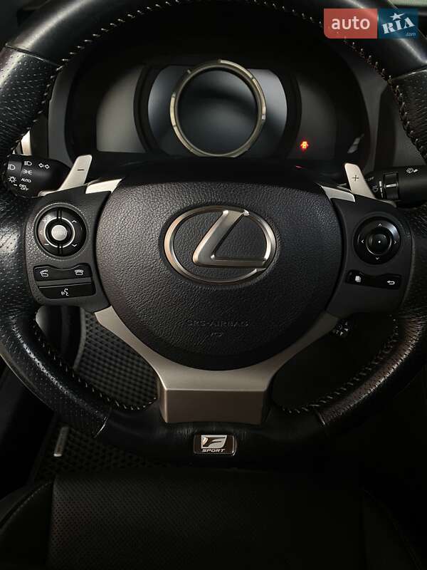 Седан Lexus IS 2015 в Богодухіву фото 11 Седан Lexus IS 2015 в Богодухіву