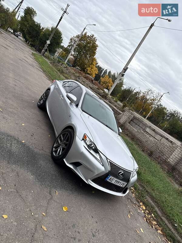 Седан Lexus IS 2016 в Запоріжжі фото 4 Седан Lexus IS 2016 в Запоріжжі