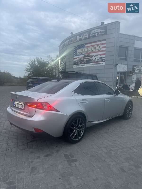 Седан Lexus IS 2016 в Запоріжжі фото 16 Седан Lexus IS 2016 в Запоріжжі
