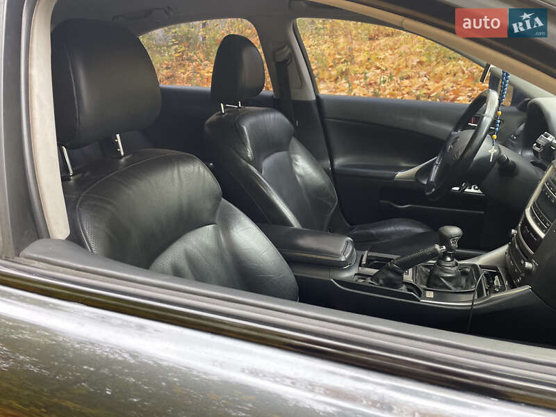 Седан Lexus IS 2005 в Днепре фото 6 Седан Lexus IS 2005 в Днепре