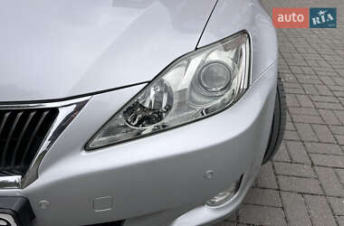 Седан Lexus IS 2009 в 