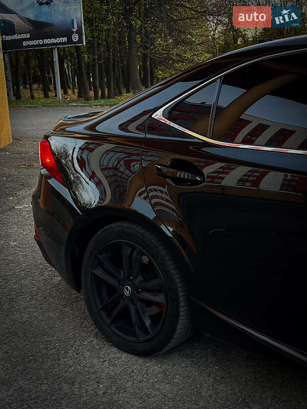 Седан Lexus IS 2014 в Ивано-Франковске фото 13 Седан Lexus IS 2014 в Ивано-Франковске