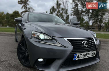 Седан Lexus IS 2016 в Краматорську