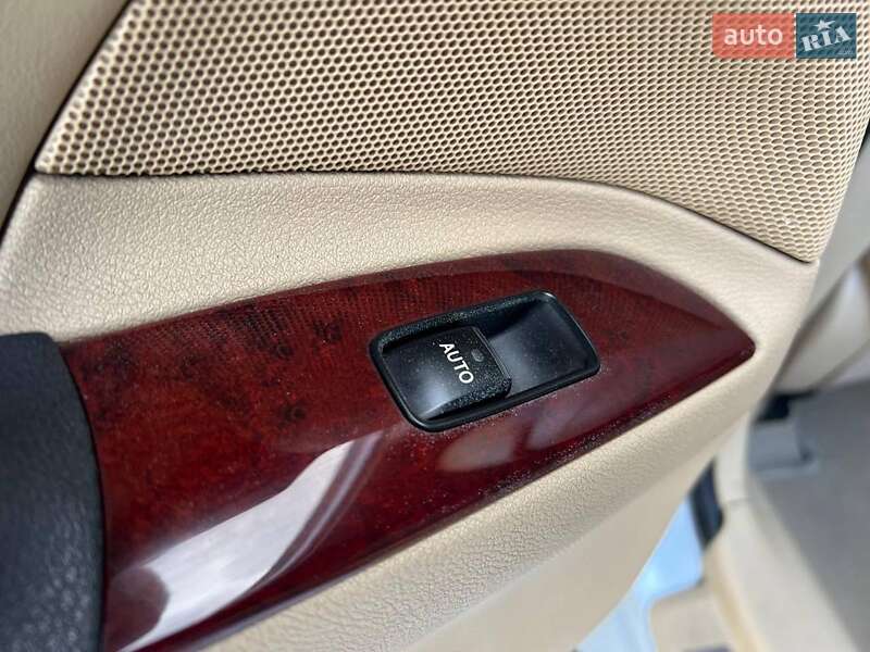 Седан Lexus IS 2006 в Львові фото 37 Седан Lexus IS 2006 в Львові