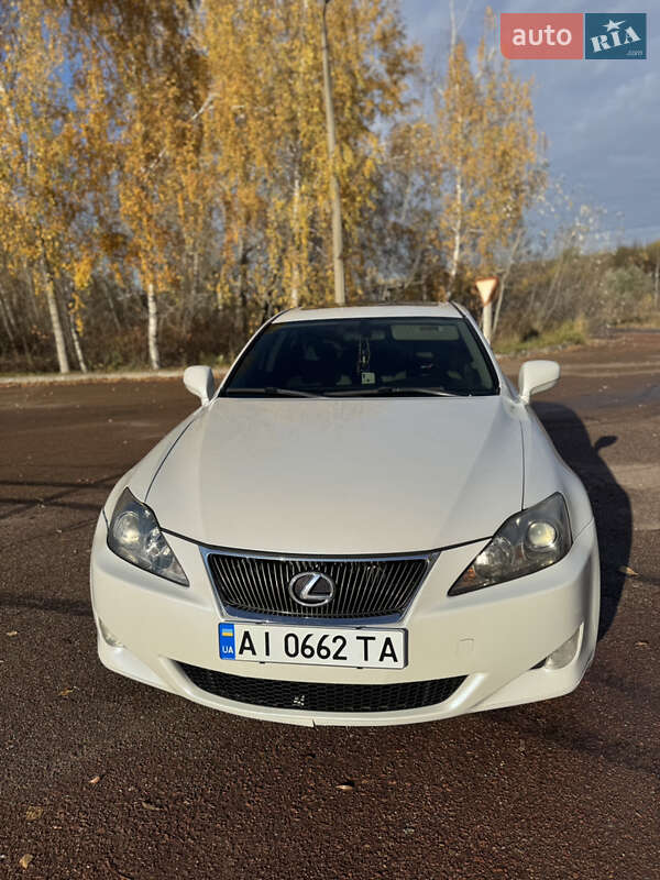 Седан Lexus IS 2006 в Борисполе