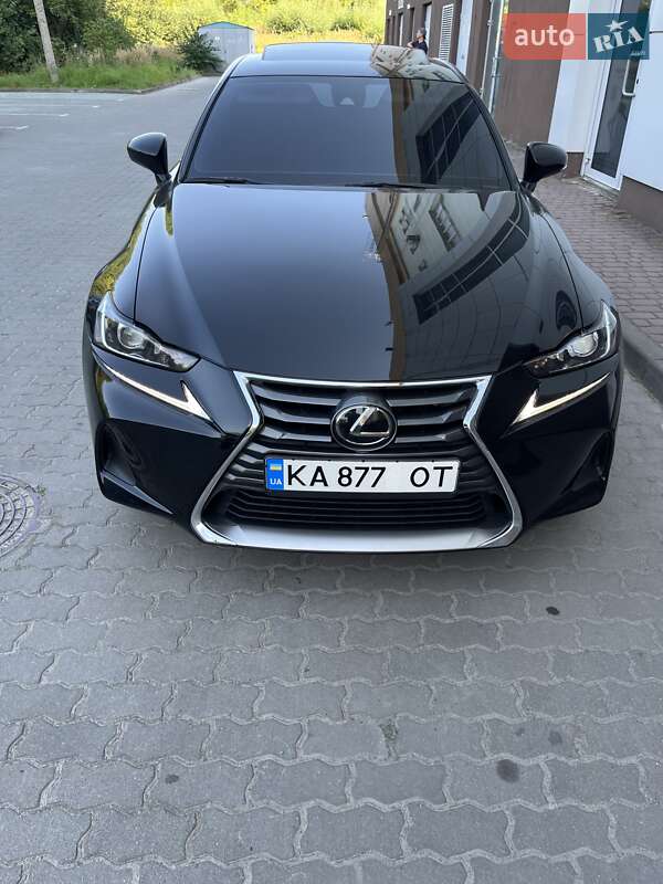 Седан Lexus IS 2020 в Львові фото 10 Седан Lexus IS 2020 в Львові