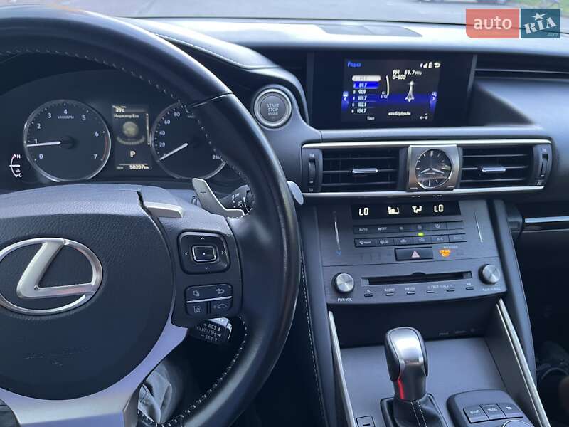 Седан Lexus IS 2020 в Львові фото 19 Седан Lexus IS 2020 в Львові