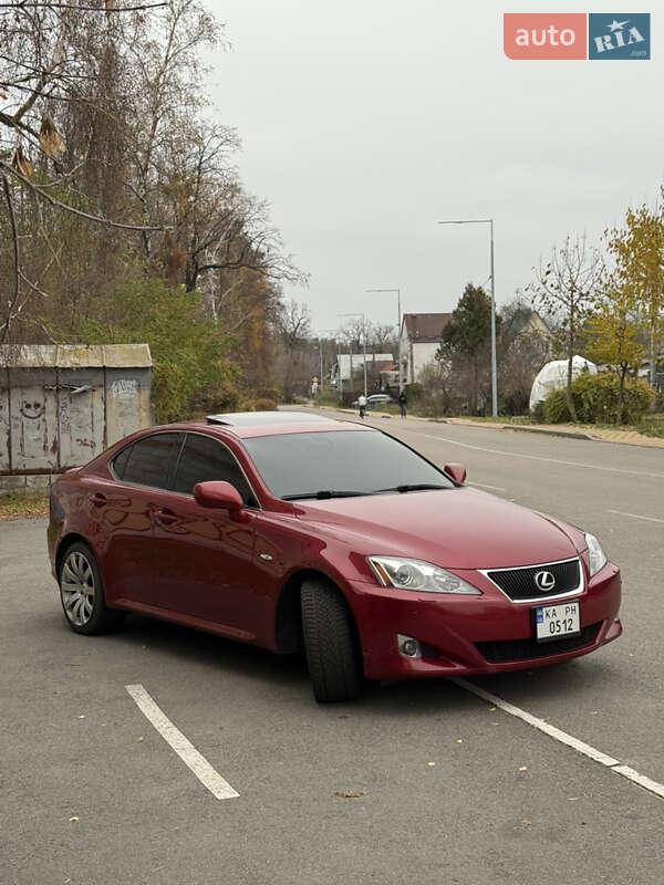 Седан Lexus IS 2008 в Киеве