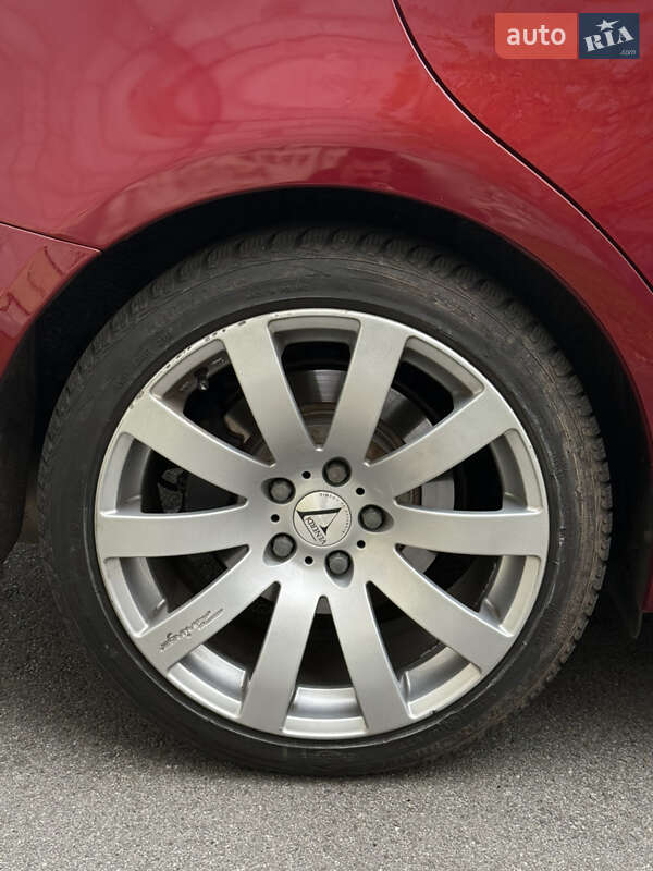 Седан Lexus IS 2008 в Киеве