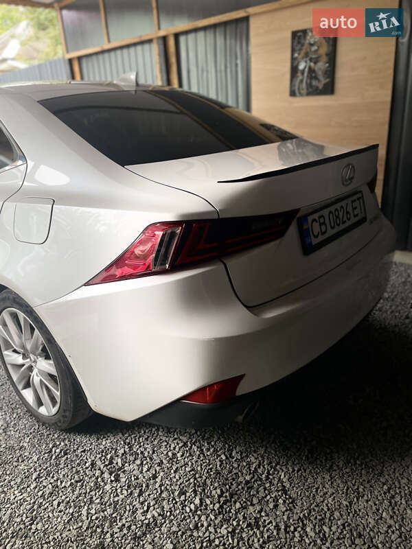 Седан Lexus IS 2013 в Чернигове фото 9 Седан Lexus IS 2013 в Чернигове