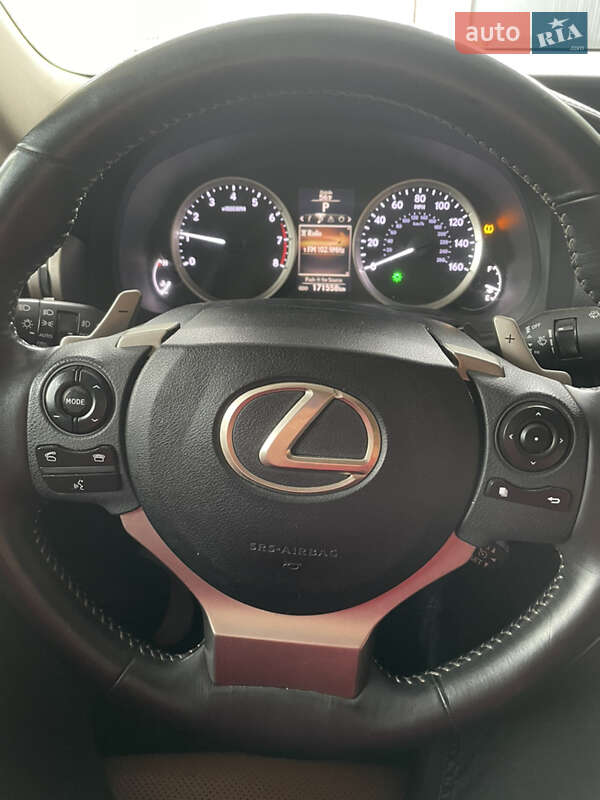 Седан Lexus IS 2013 в Чернигове фото 19 Седан Lexus IS 2013 в Чернигове