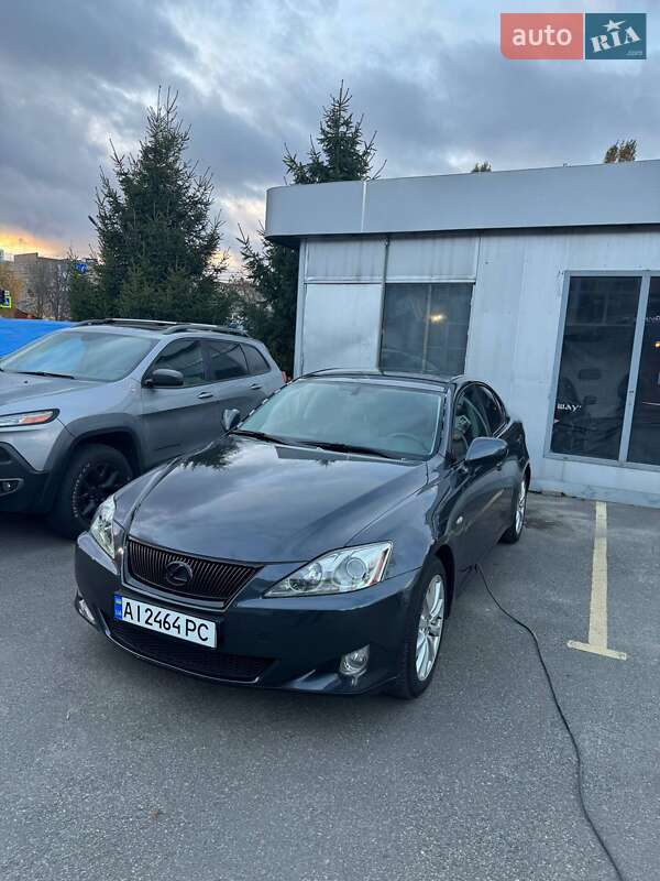 Седан Lexus IS 2007 в Киеве фото 3 Седан Lexus IS 2007 в Киеве