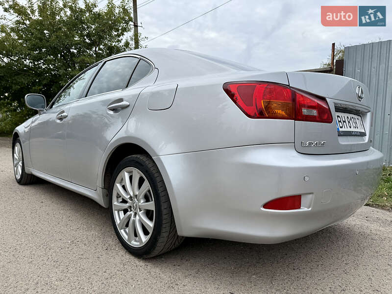 Седан Lexus IS 2005 в Одессе