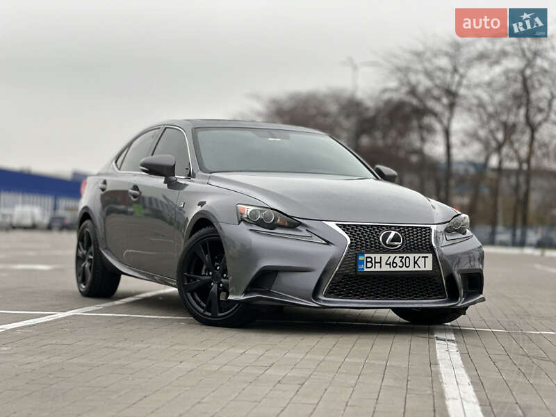 Седан Lexus IS 2013 в Одесі