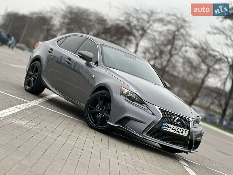 Седан Lexus IS 2013 в Одесі