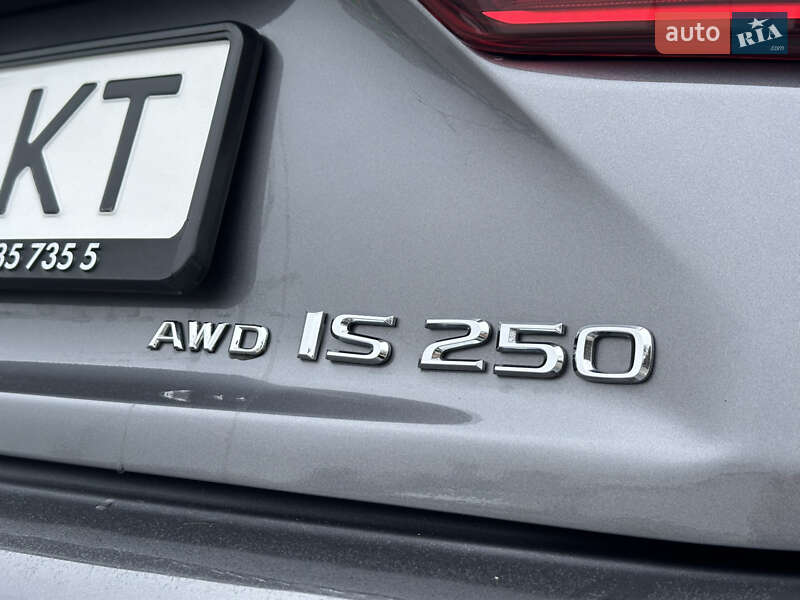 Седан Lexus IS 2013 в Одесі