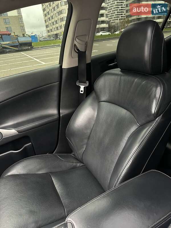 Седан Lexus IS 2010 в Києві фото 21 Седан Lexus IS 2010 в Києві