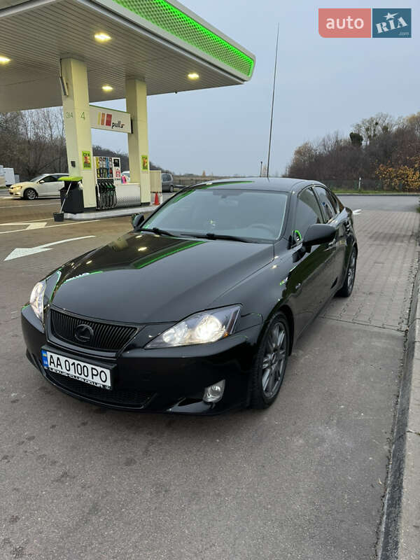 Седан Lexus IS 2007 в Києві