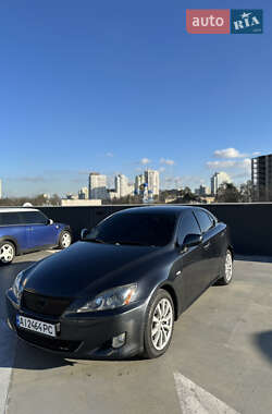 Седан Lexus IS 2007 в Києві