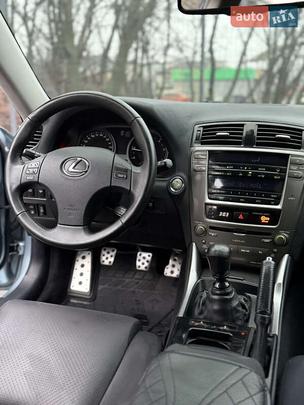 Седан Lexus IS 2006 в Кропивницком фото 11 Седан Lexus IS 2006 в Кропивницком