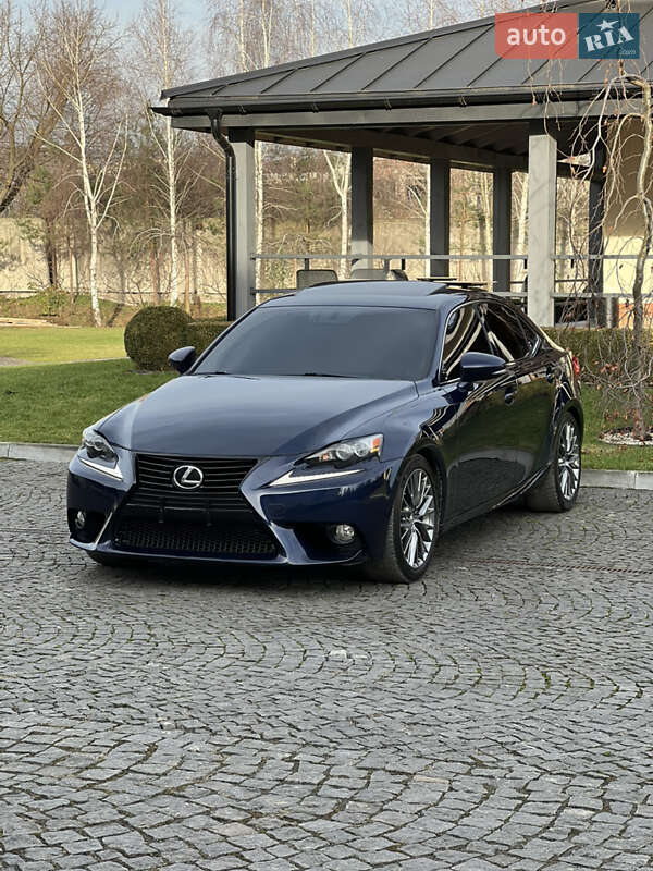 Седан Lexus IS 2014 в Львове фото 5 Седан Lexus IS 2014 в Львове