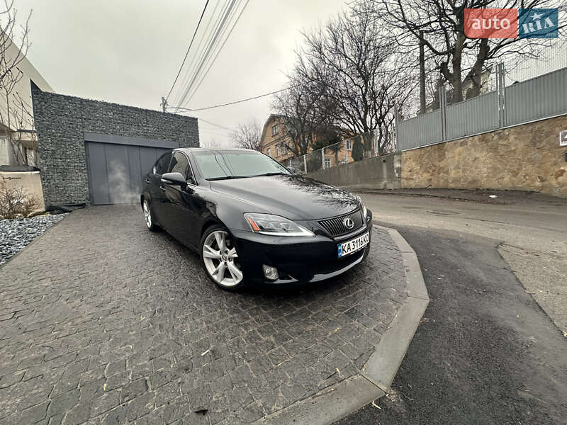 Седан Lexus IS 2008 в Киеве фото 13 Седан Lexus IS 2008 в Киеве