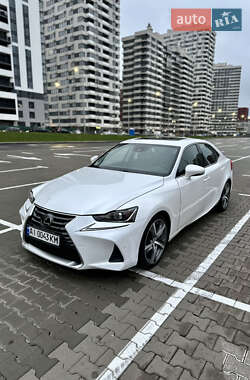 Седан Lexus IS 2019 в Киеве